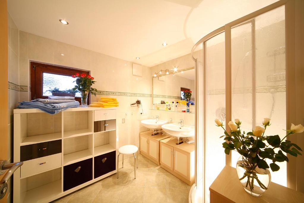 Apartment Haus Schatz Kitzbühel Habitación foto
